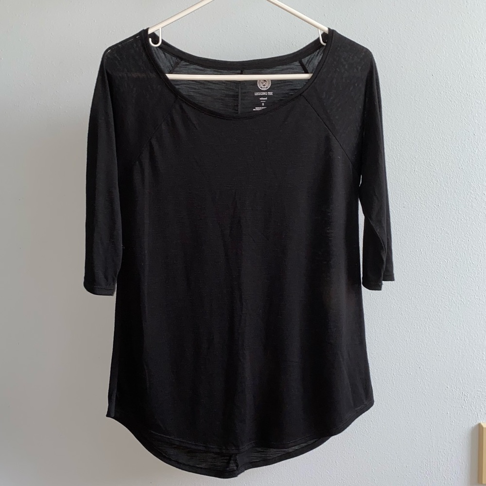 Black 3/4 sleeved legging tee